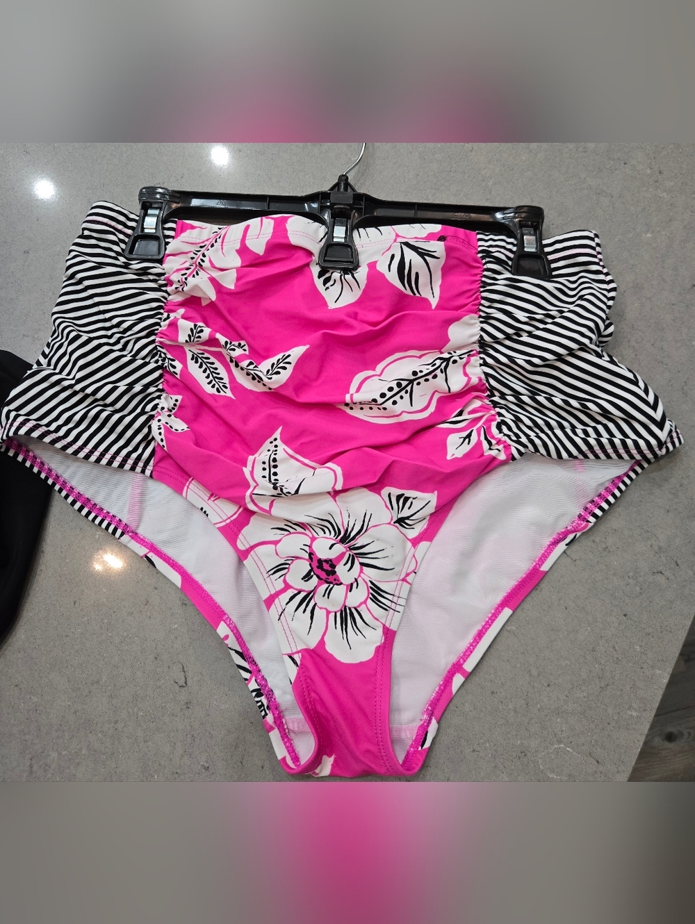 Takini***Torrid Bathing Suit Bottoms And LaneBryant Bathing Suit Top. - Picture 2 of 7